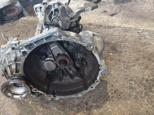 Váltó (Mechanikus) -JWX -9354 – Audi A3 8P – OE JWX