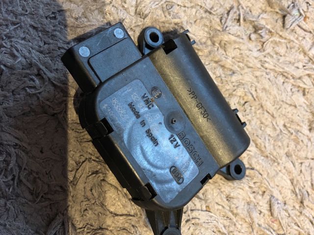 Fűtés Állító Motor – Audi A3 8P – OE 1K1907511D