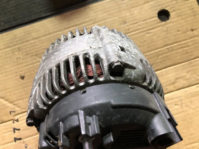 Generátor - 2.0 TDI – Audi A3 8P – OE 021903026L