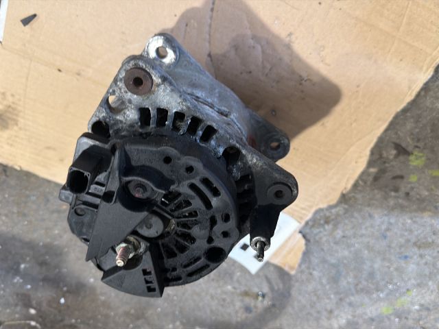Generátor - 2.0 TDI – Audi A3 8P – OE 03C903023D