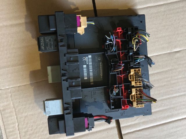 Komfort Elektronika -Központi Elektronika Vezérlő- 1283 – Audi A3 8P – OE 8P0907279J