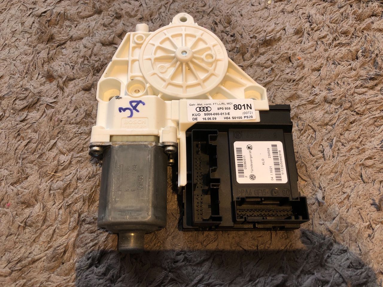 Bal első Ablakemelő Motor – Audi A3 8P – OE 8P0959801N