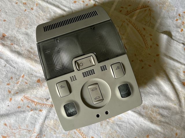 Beltér Világítás-Első – Audi A3 8P