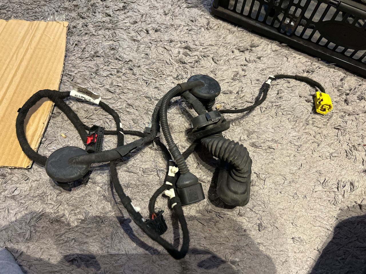 Bal első Ajtó Kábelköteg – Audi A3 8P – OE 8P4971029E