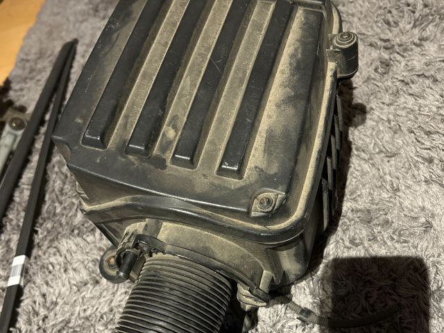 Légszűrő Ház - Benzin – Audi A3 8P – OE 1K0129684