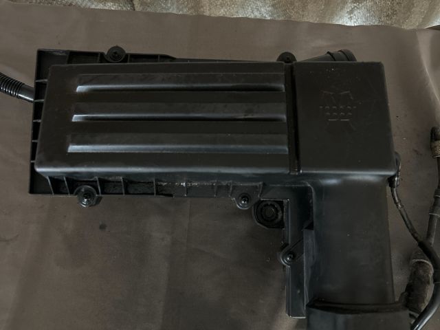 Légszűrő Ház- Diesel – Audi A3 8P – OE 3C0129607BD
