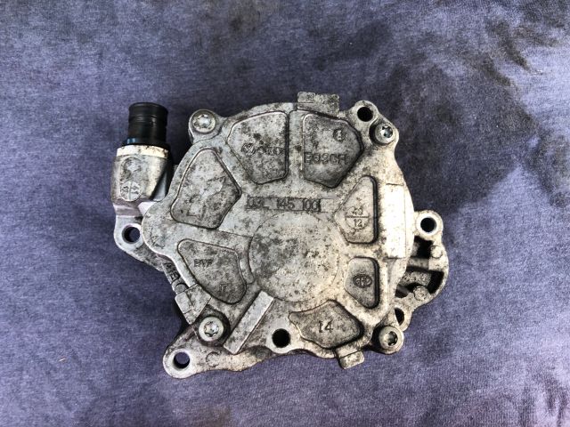 Vákumpumpa – Audi A3 8P – OE 03L145100G