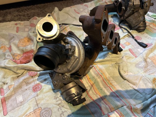 Turbó- GTC1549VZ – Audi A3 8P – OE 03L253010F