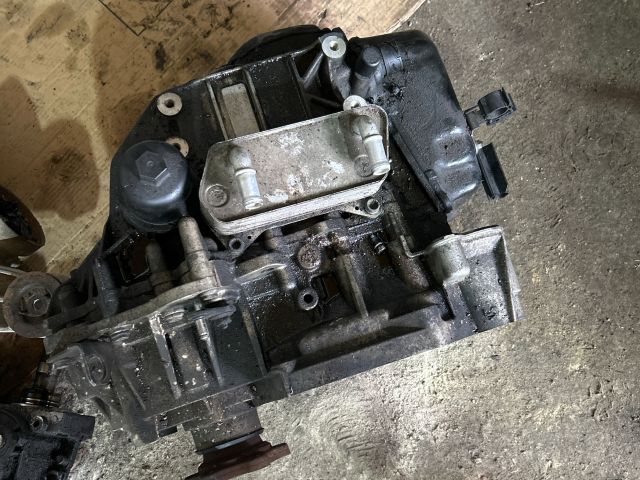 Váltó (automata) - JPL Váltó- 6995 – Audi A3 8P – OE JPL