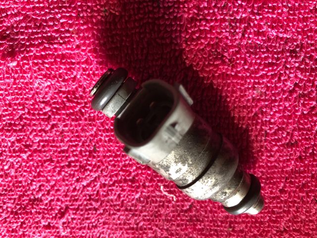 Injektor- 1.6 – Audi A3 8P – OE 06A906031BT