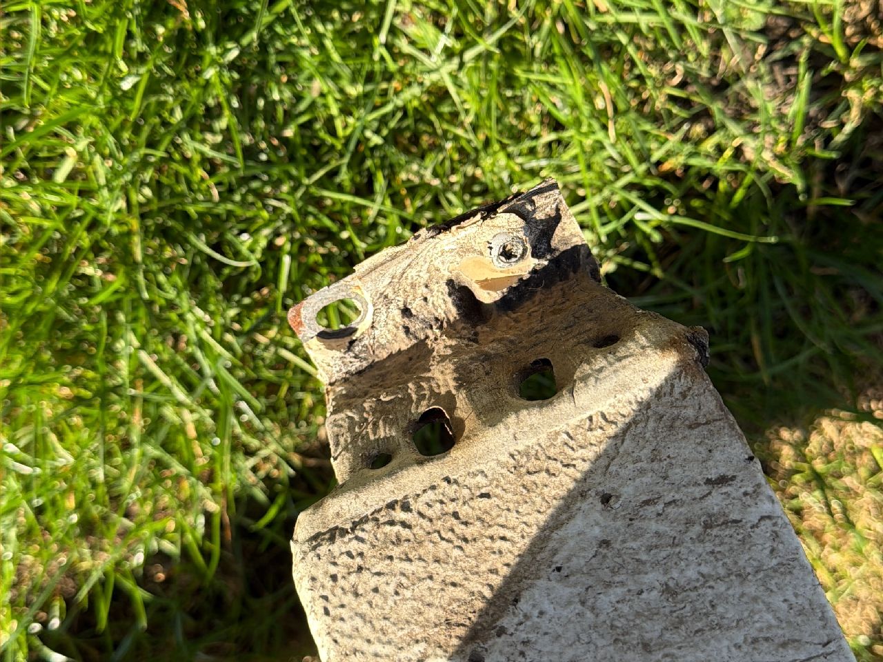 9070-3