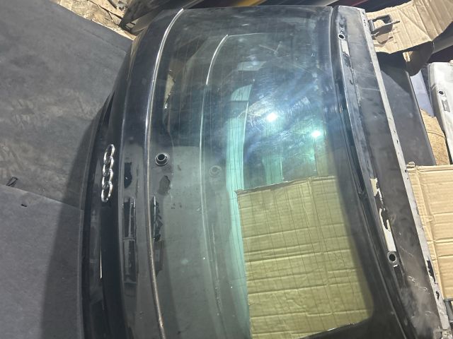 Csomagtérajtó-3 ajtós -8098 – Audi A3 8P